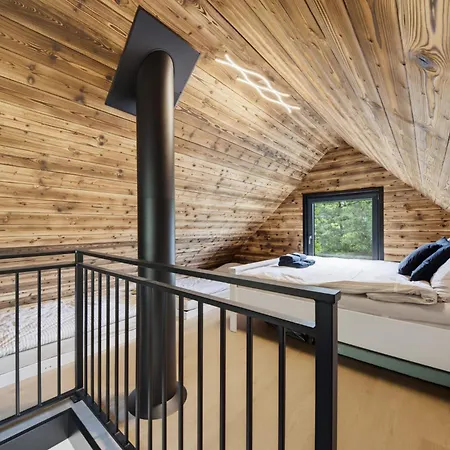 Forest&lake Retreat Villa Dehtare (Vysocina)